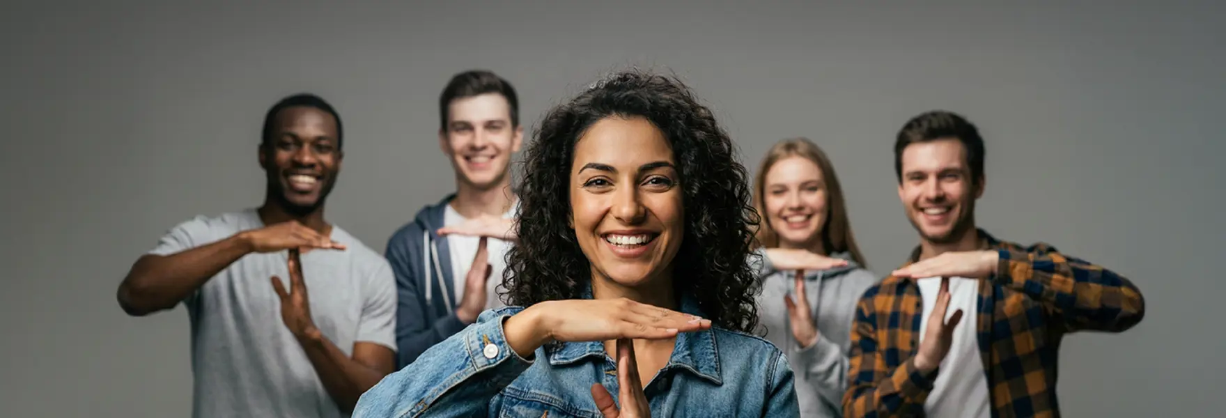 26 BTL 4000X2250 CONTO CINQUE PER TE 01 